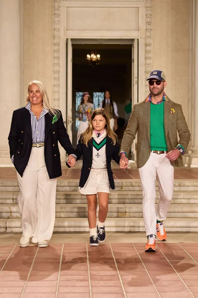 Look 73